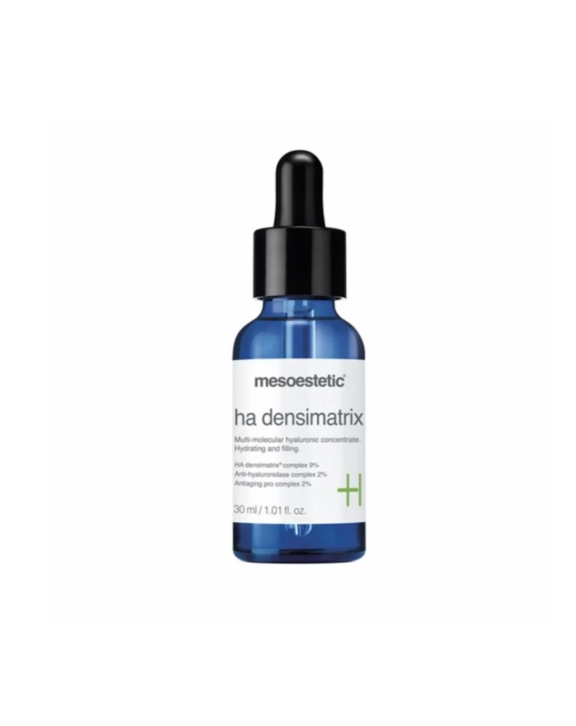 A lightweight face and body emulsion that helps unify the complexion and reduce the visibility of brown spots. Face and body emulsion with 5% Niacinamide is a versatile formula that helps reduce the visibility of brown spots on the face and body for a more even complexion. Tested on all skin types, it targets brown spots on key skin areas, including the face, neck, chest, and arms, to ensure a more even complexion on the face and body.